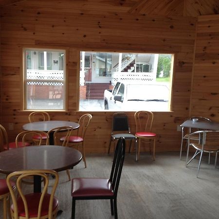 גורהאם Northern Peaks Motor Inn מראה חיצוני תמונה